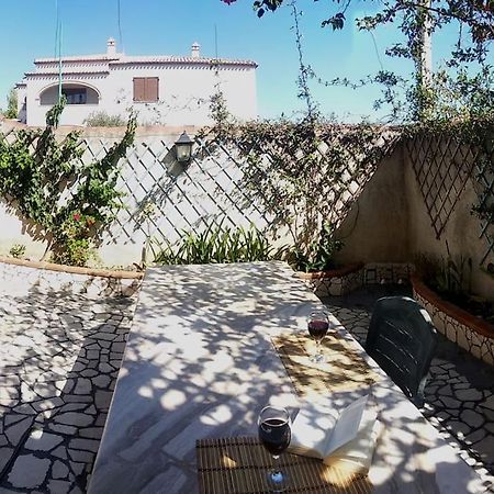 דירות אורוסיי Gollai House מראה חיצוני תמונה