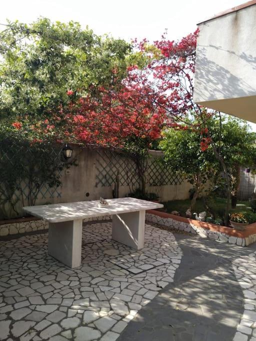 דירות אורוסיי Gollai House מראה חיצוני תמונה