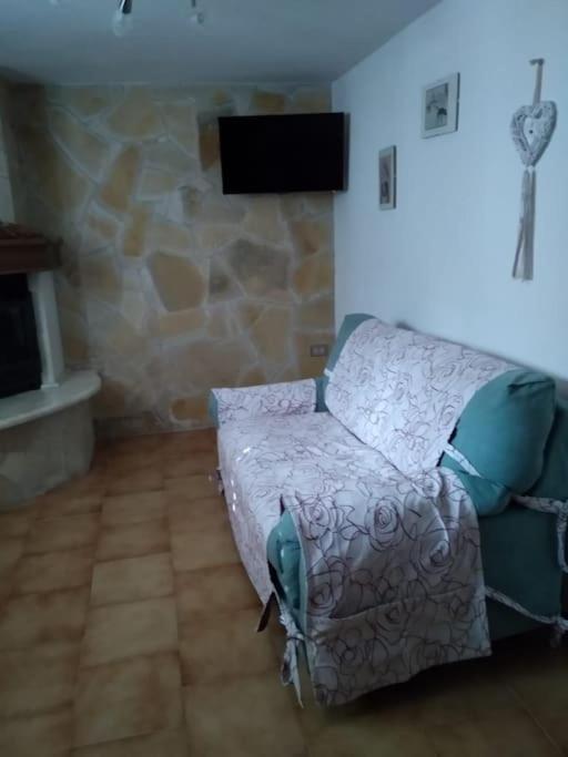 דירות אורוסיי Gollai House מראה חיצוני תמונה