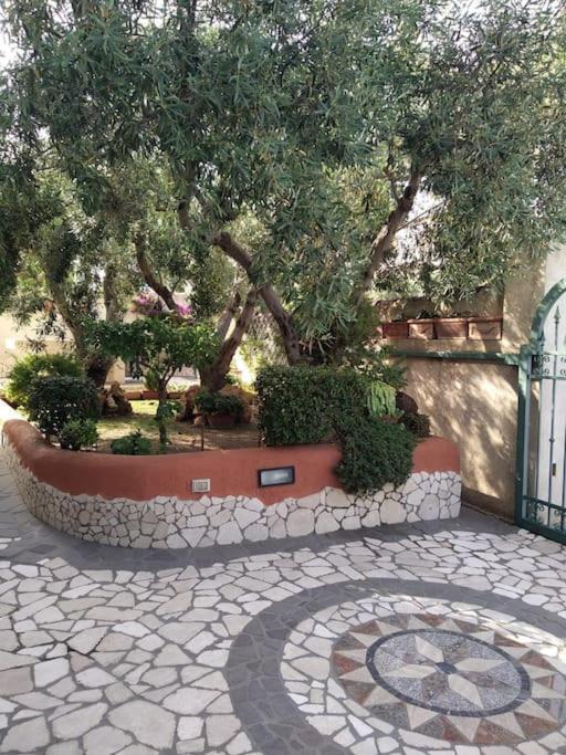דירות אורוסיי Gollai House מראה חיצוני תמונה